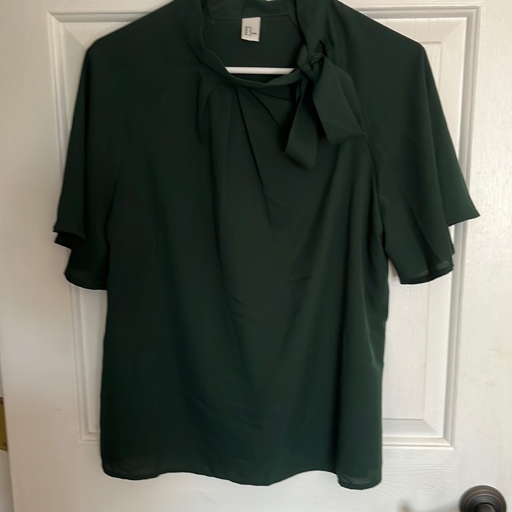 Dark green women’s medium blouse